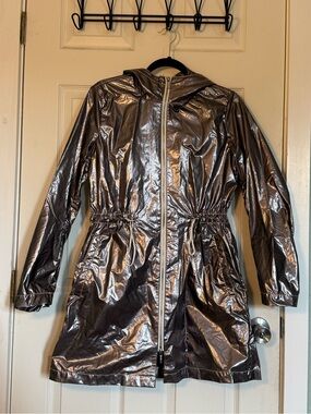 Jane Post NYC Metallic Silver Raincoat Size XS